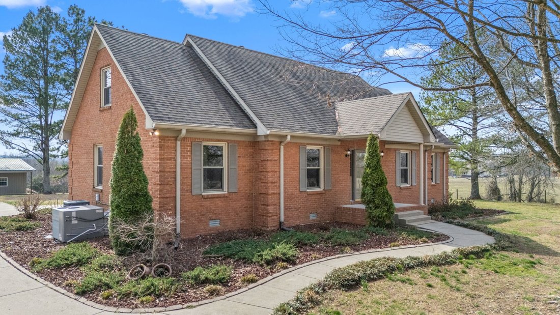 House in Castalian Springs, Tennessee, United States 2 - 17365237
