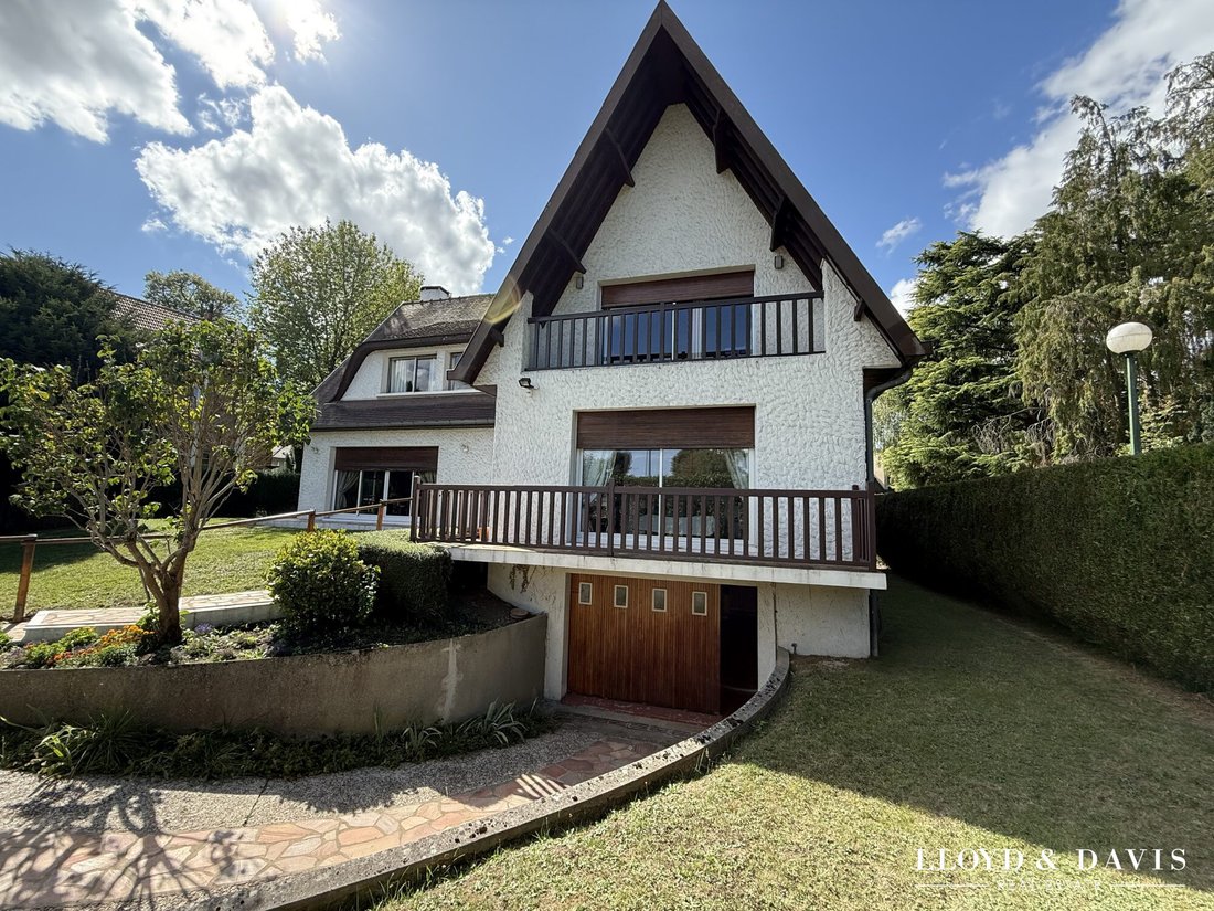 House in Chateau de Vaucresson, Vaucresson, France 3 - 17362573