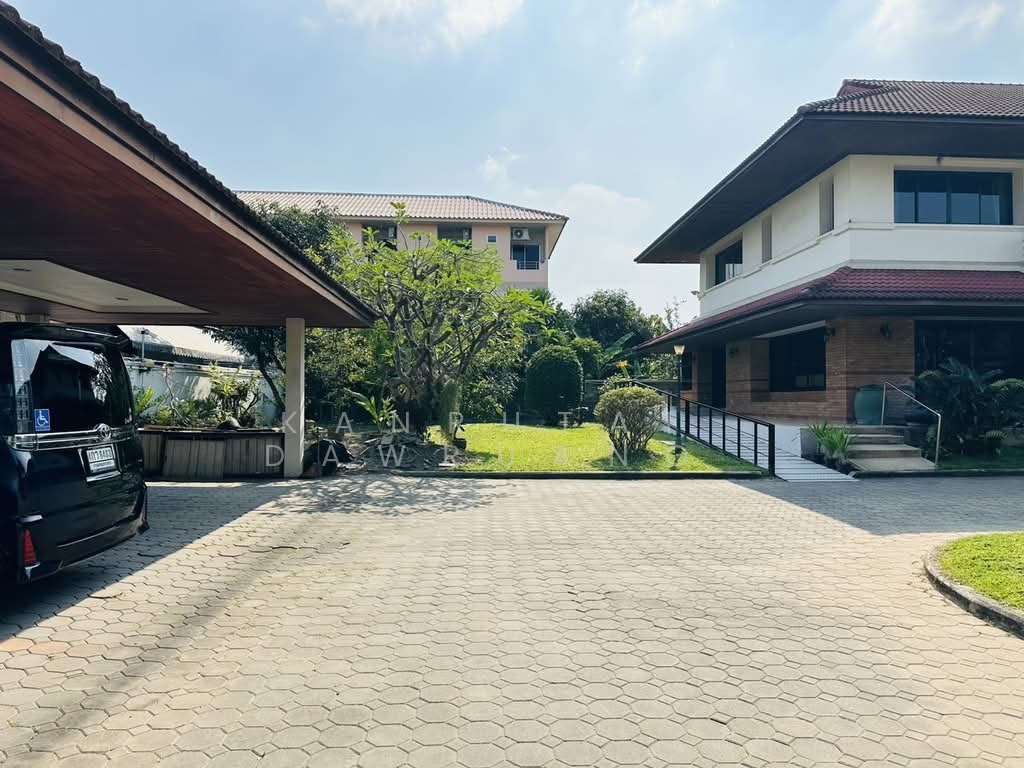 House in Hua Mak, Bangkok, Thailand 1 - 17368410
