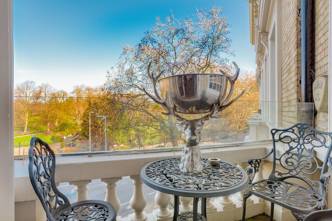 Apartment in South Kensington, Kensington And Chelsea, England 3 - 17359046