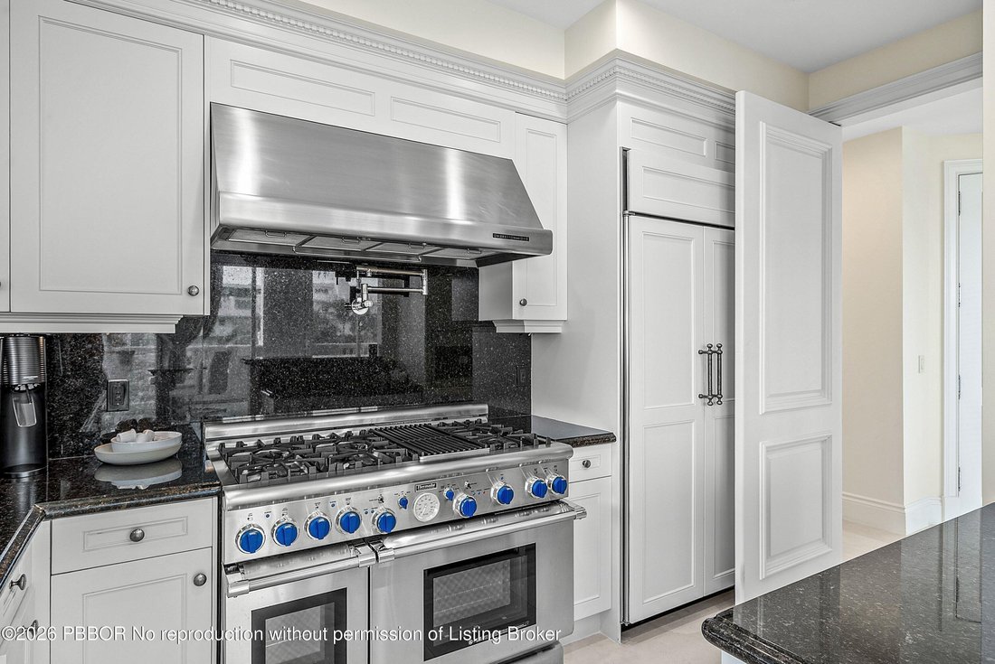 Condo in Palm Beach, Florida, United States 5 - 17319298