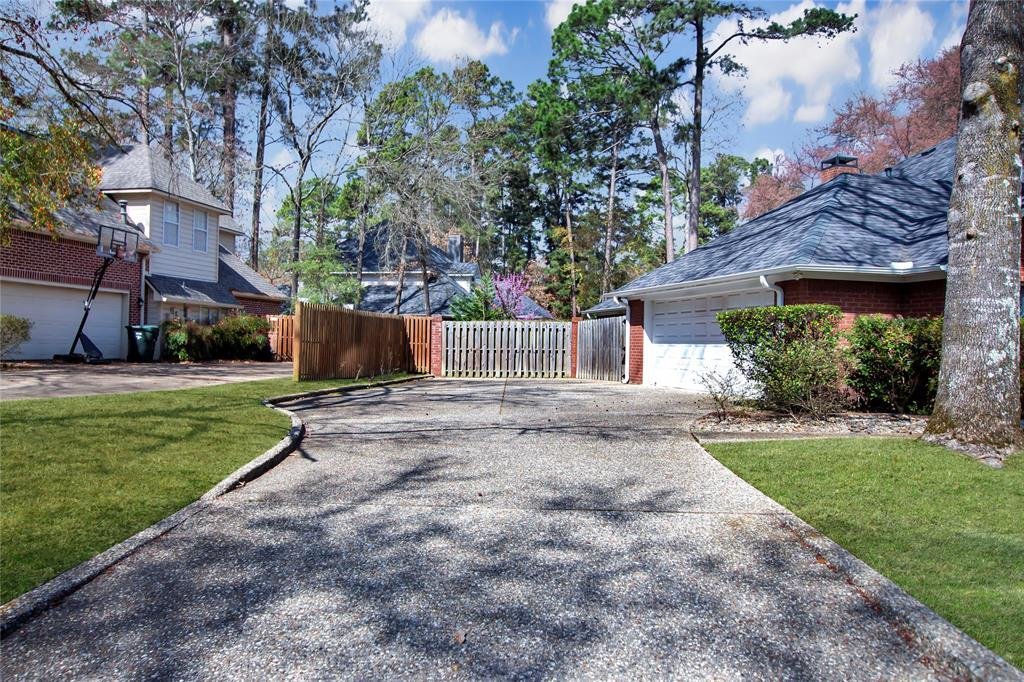 House in Tyler, Texas, United States 2 - 17357561