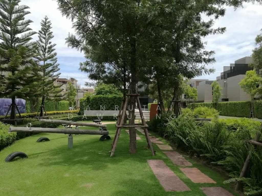 Condo in Lat Phrao, Bangkok, Thailand 3 - 17369456