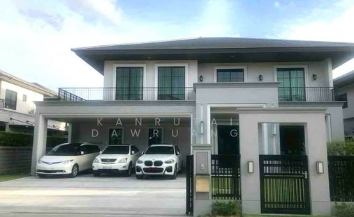 House in Ban Mai, Nonthaburi, Thailand 1
