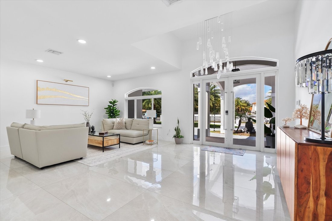 House in Miami, Florida, United States 3 - 17369784