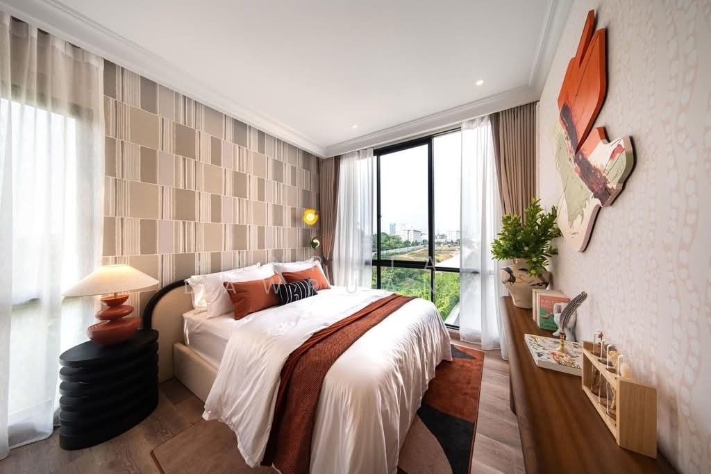 Townhouse in Ban Pong, Ratchaburi, Thailand 2 - 17369224