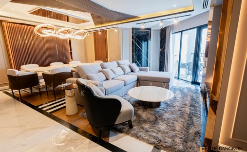 Condo in Huai Khwang, Krung Thep Maha Nakhon, Thailand 1