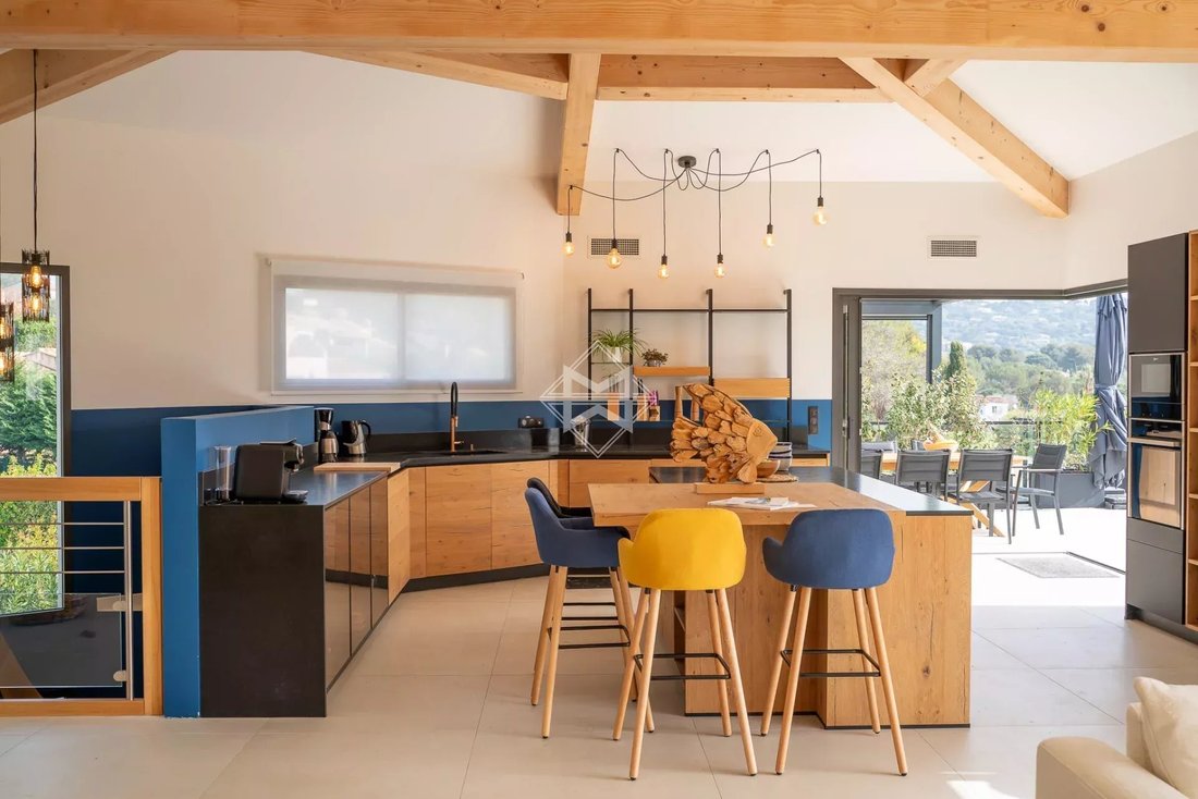 Villa à La Croix-Valmer, Provence-Alpes-Côte d'Azur, France 5 - 14968977