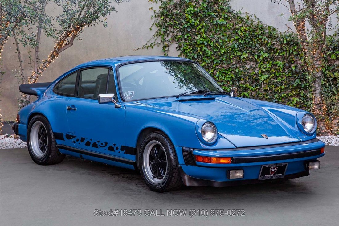 Porsche 911 Carrera in Los Angeles, CA 1 - 17369957