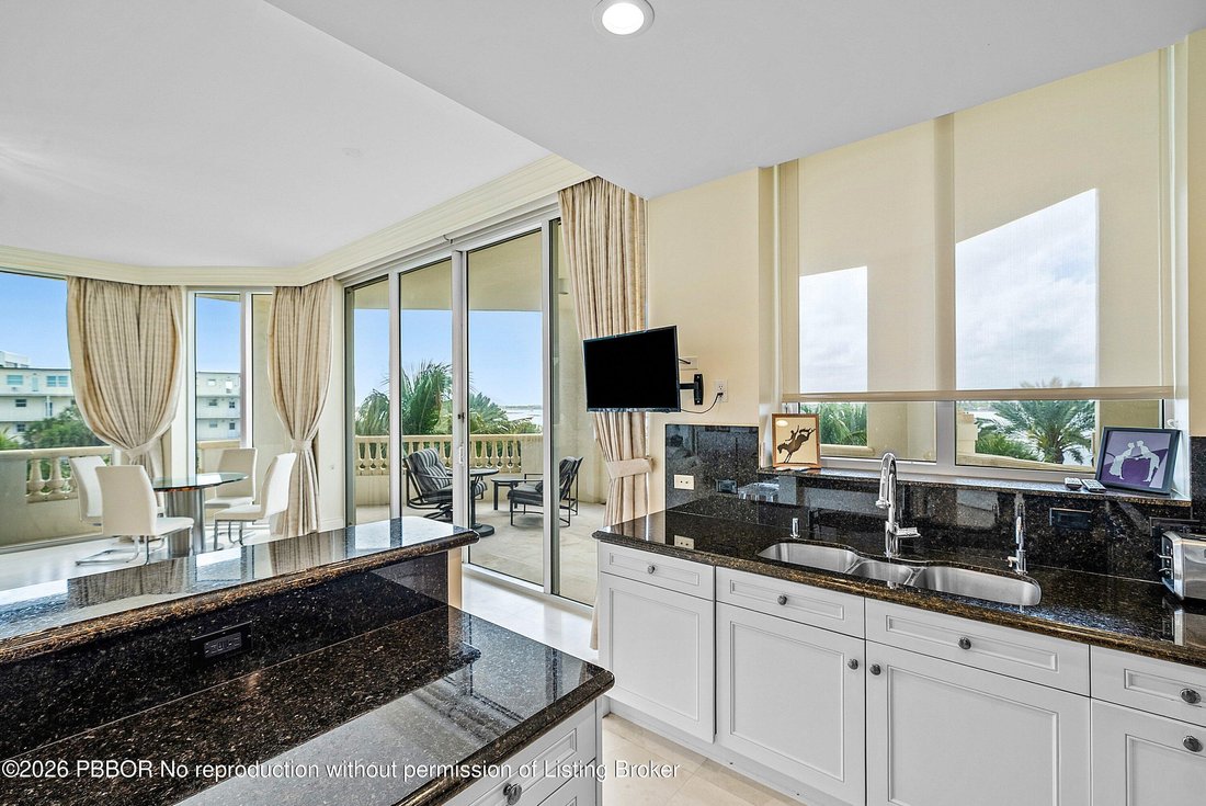 Condo in Palm Beach, Florida, United States 4 - 17319298