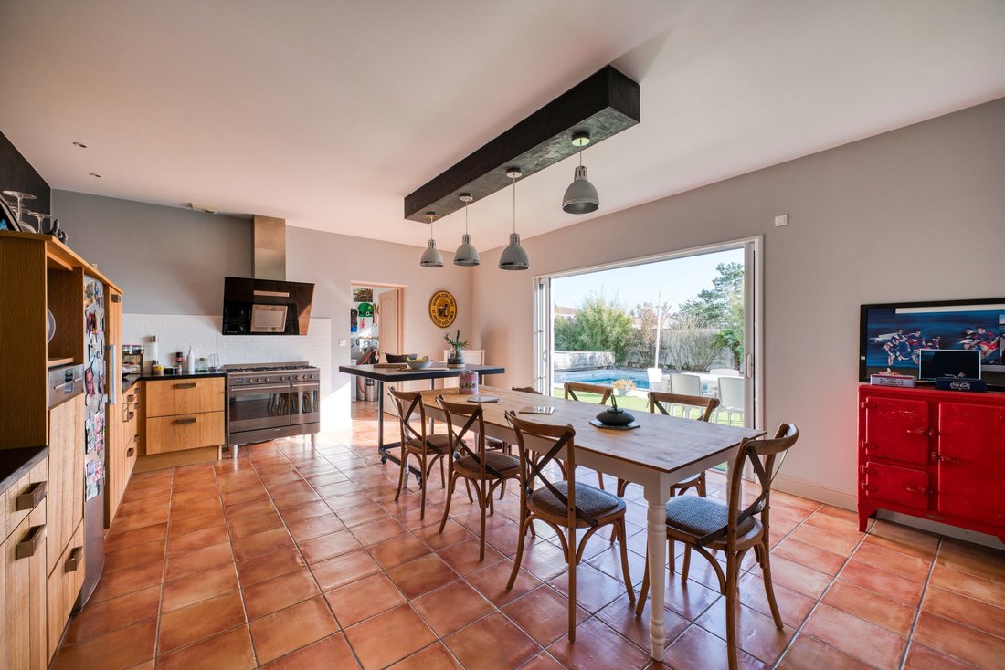 House in Centre Ville, La Rochelle, France 4 - 17361468