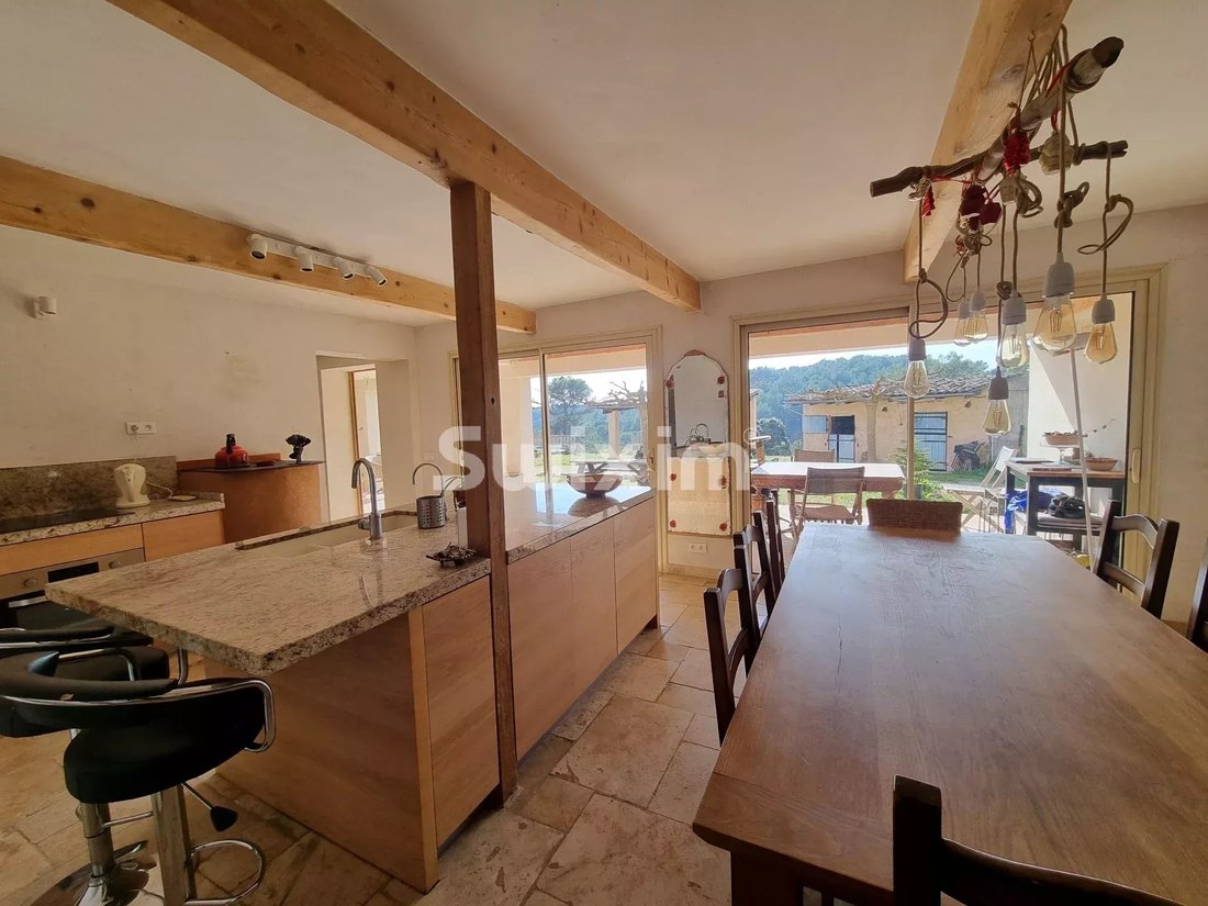 Estate in Flayosc, Provence-Alpes-Côte d'Azur, France 4 - 16029609