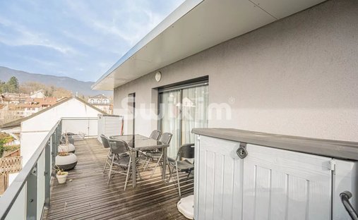 Apartment in Divonne-les-Bains, Auvergne-Rhône-Alpes, France 1
