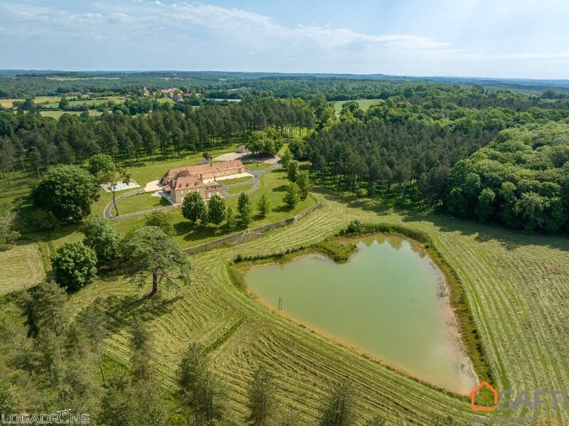 House in Pressignac-Vicq, Nouvelle-Aquitaine, France 1 - 17358429
