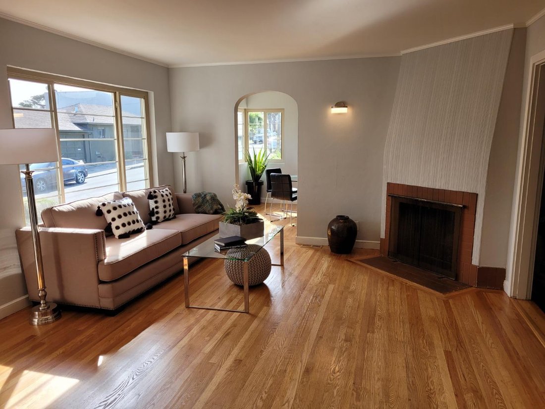 Maison à San Bruno, Californie, États-Unis 2 - 17358987