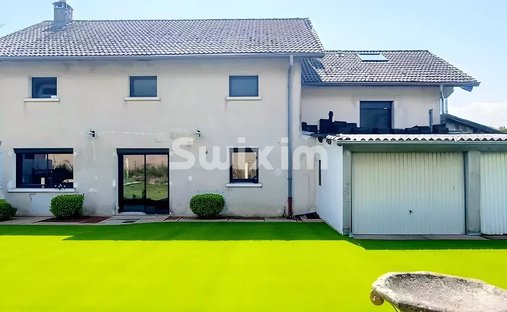 House in Divonne-les-Bains, Auvergne-Rhône-Alpes, France 1