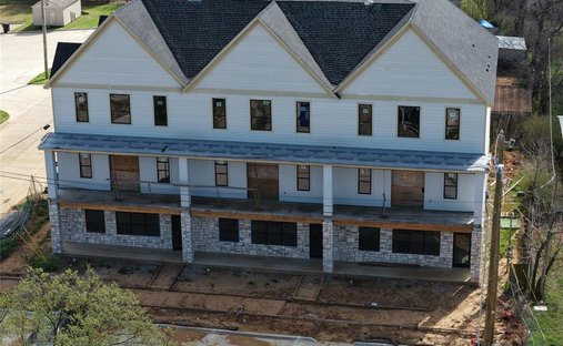 House in Mansfield, Texas, United States 1