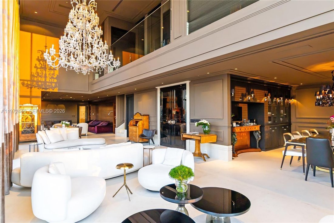 Condo in Chácara Itaim, State of São Paulo, Brazil 3 - 17360456