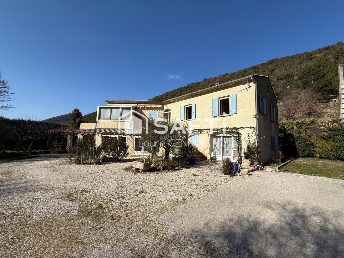 House in Savoillan, Provence-Alpes-Côte d'Azur, France 3 - 17358422
