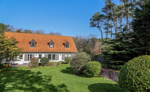 House in Neufchatel-Hardelot, Hauts-de-France, France 1