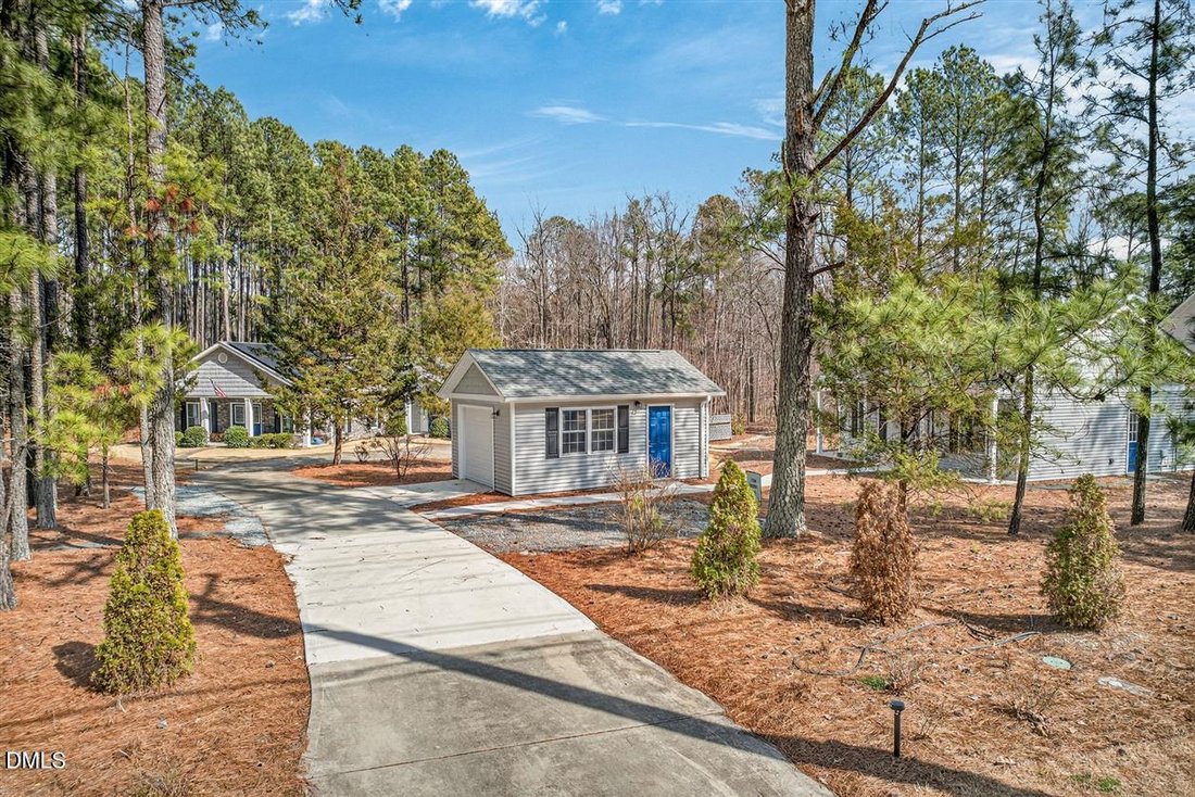 Farm Ranch in Raleigh, North Carolina, United States 2 - 17356293