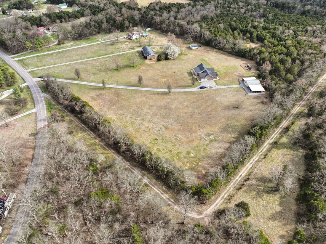House in Shelbyville, Tennessee, United States 5 - 17367838