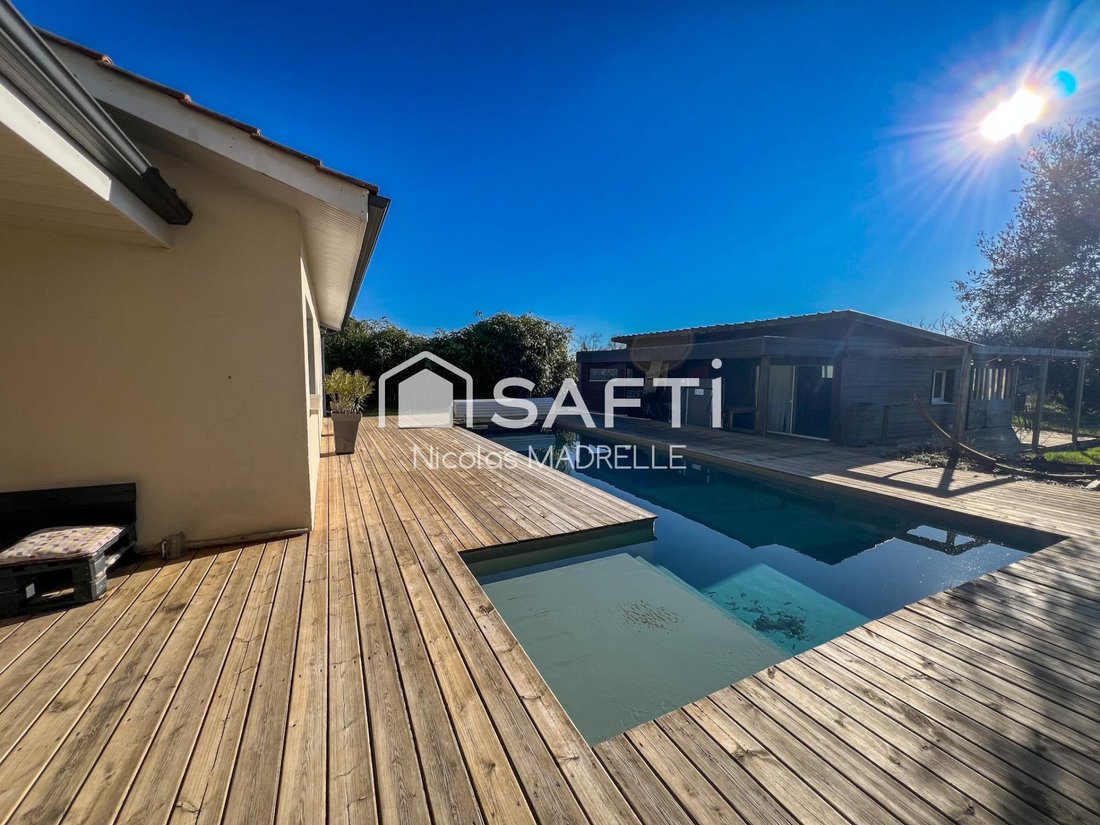 House in Lignan-de-Bordeaux, Nouvelle-Aquitaine, France 2 - 17358484
