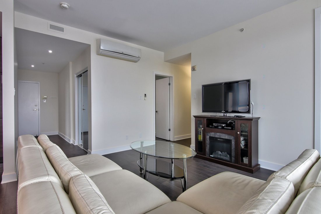 Condo in Montréal, Quebec, Canada 5 - 17367310