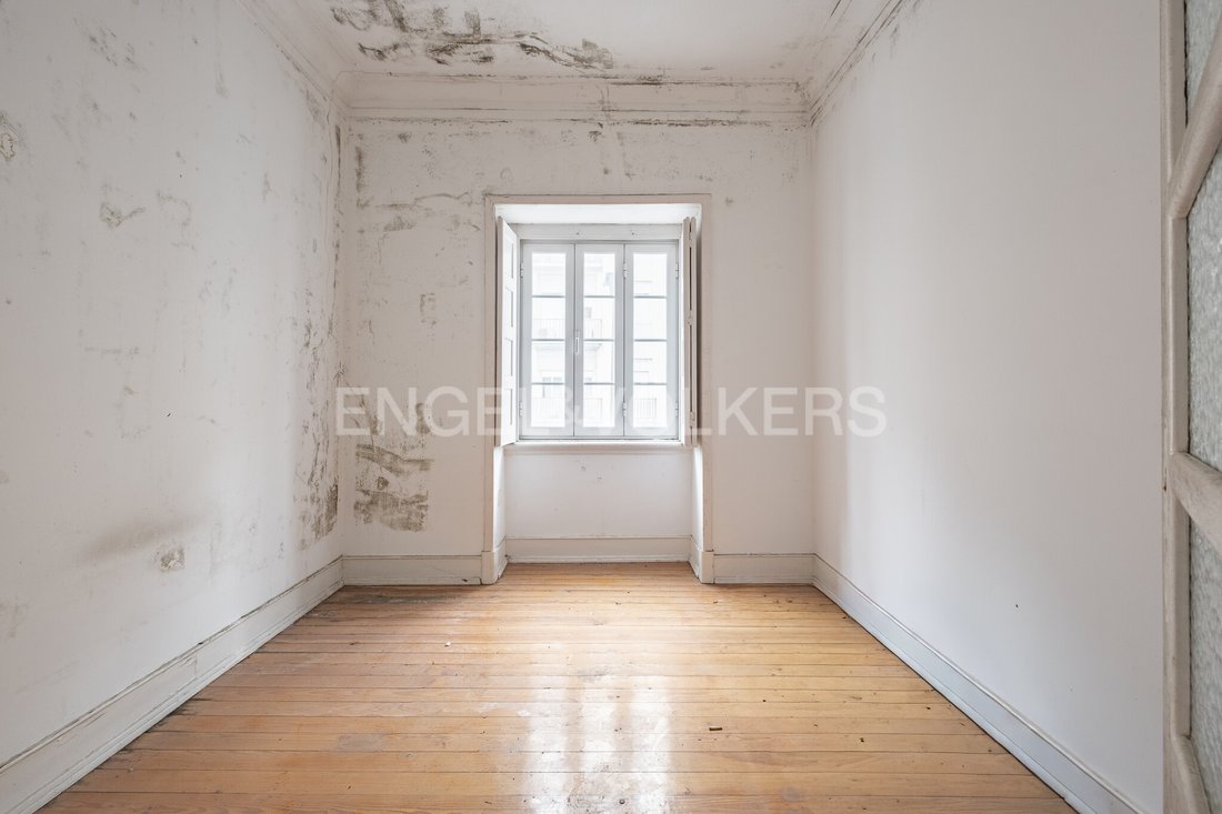 Apartment in Arroios, Lisbon, Portugal 5 - 17363988
