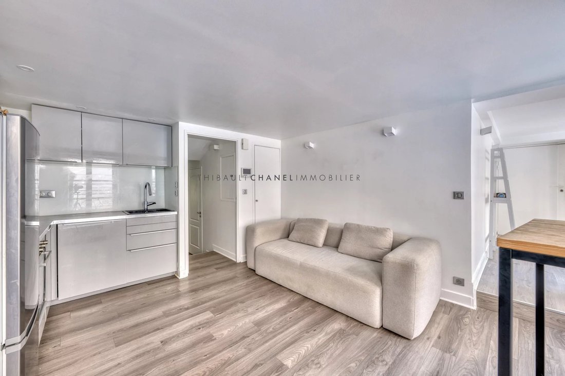 Apartment in Montorgueil-Saint Denis, Paris 2e Arrondissement, Paris 3 - 17357420