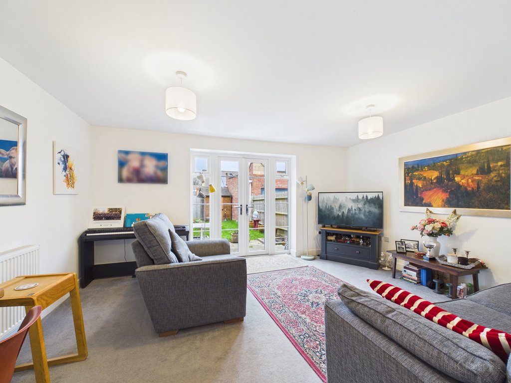 House in High Wycombe, England 2 - 17358168