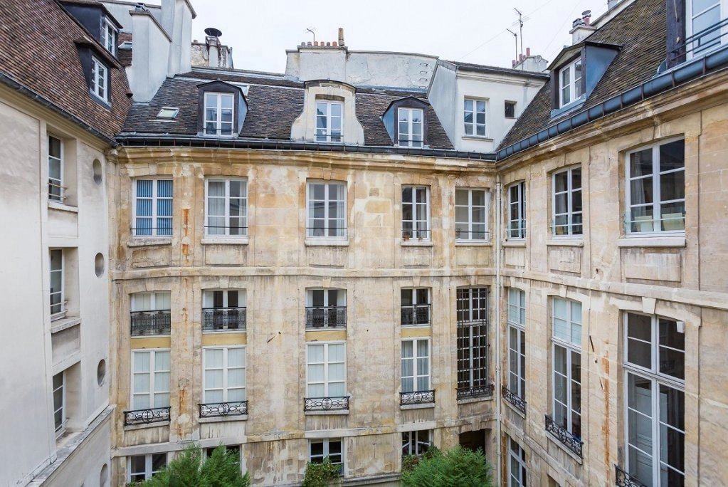Apartment in Montorgueil-Saint Denis, Paris 2e Arrondissement, Paris 1 - 17357459