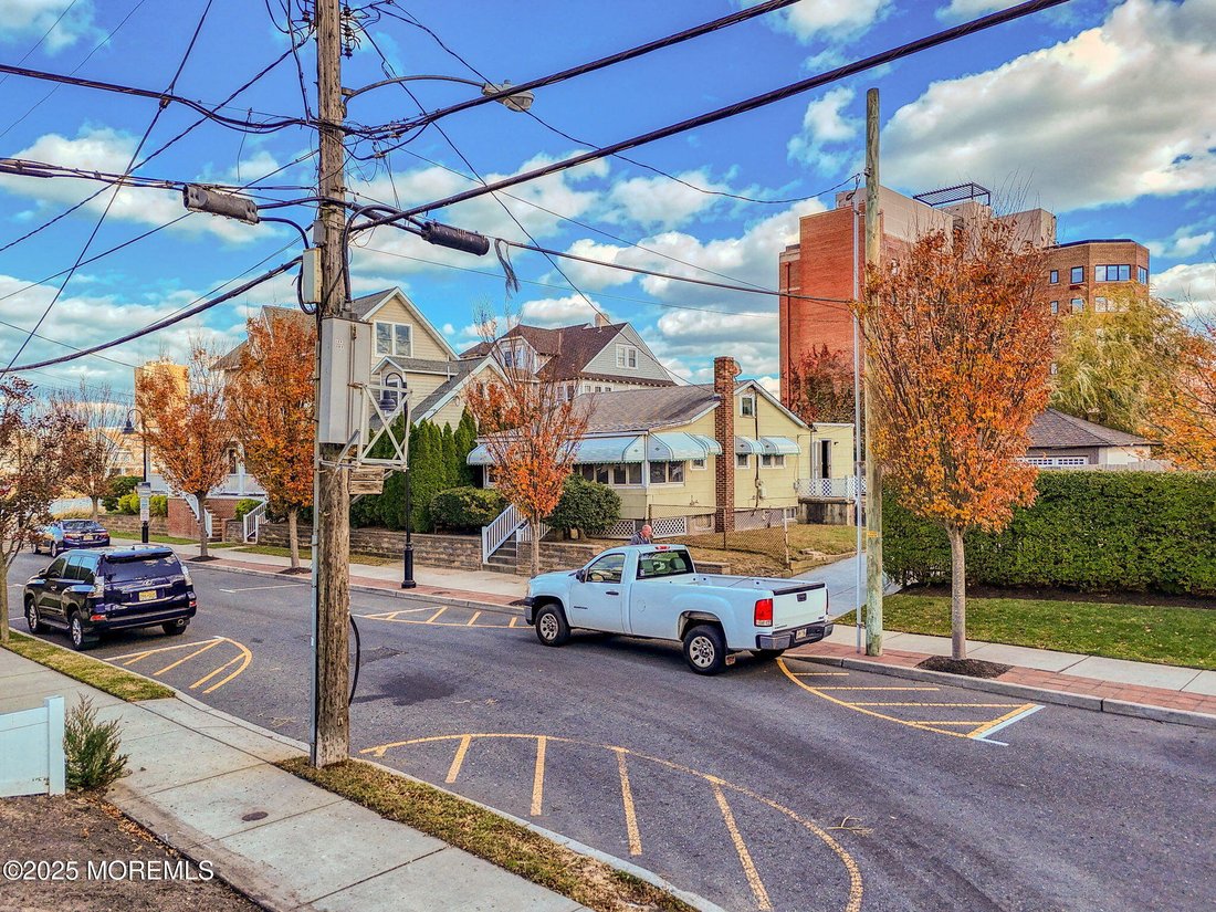 House in Asbury Park, New Jersey, United States 3 - 17366580