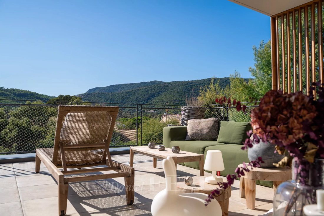 Apartment in Le Lavandou, Provence-Alpes-Côte d'Azur, France 3 - 17357947