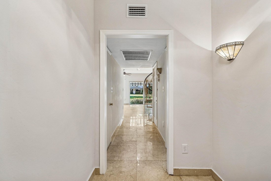 Condo in Delray Beach, Florida, United States 5 - 17360645