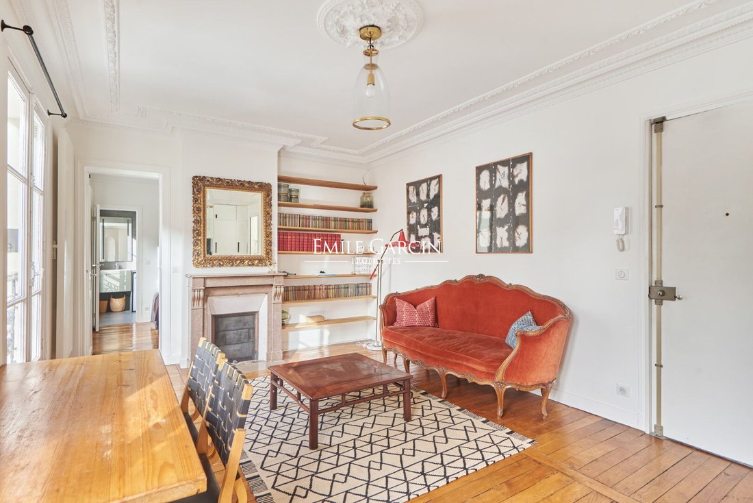 Apartment in Invalides, Paris 7e Arrondissement, Paris 3 - 17345206