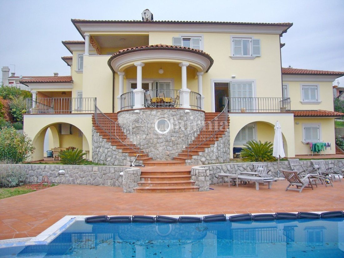 House in Grad Opatija, Primorje-Gorski Kotar County, Croatia 2 - 17368263