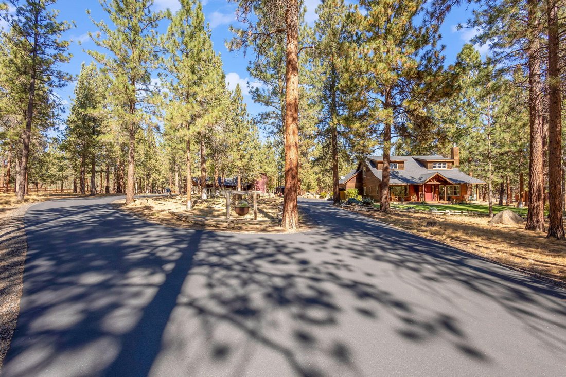 House in Sisters, Oregon, United States 4 - 17358791