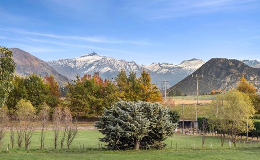 Land in Wanaka, Otago, New Zealand 1