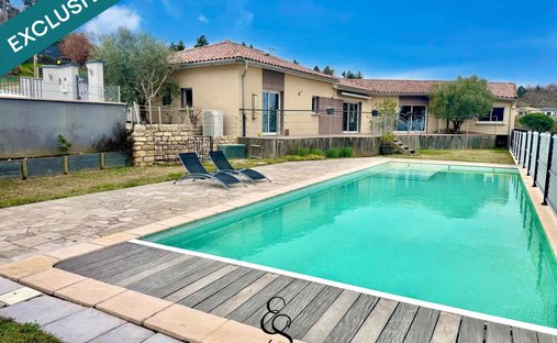 Casa a Vinzieux, Auvergne-Rodano-Alpi, Francia 1
