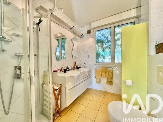 House in Les Bures, Garches, France 5 - 17370311