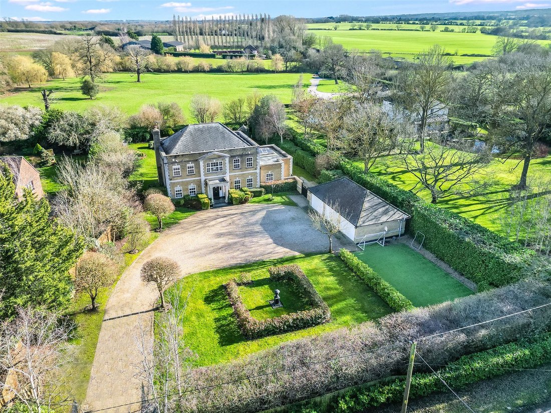 House in Ingatestone, Brentwood, England 1 - 17357772