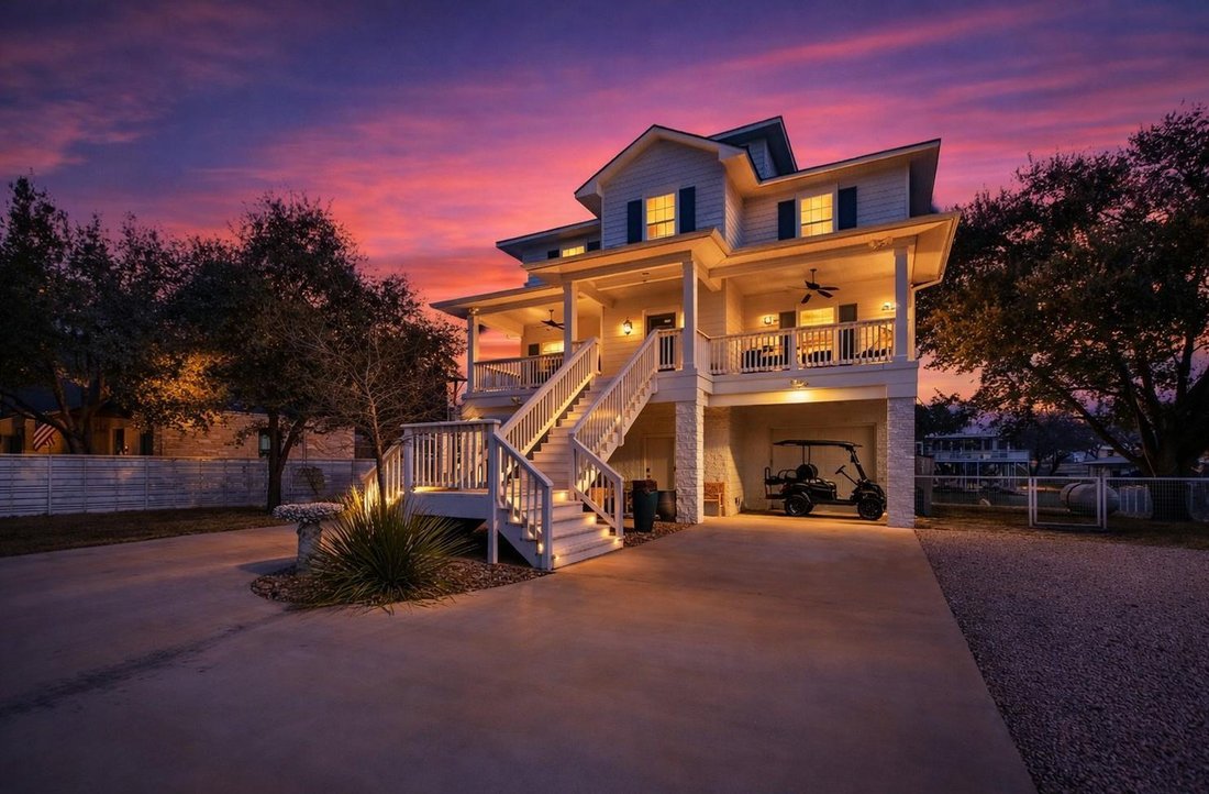 House in Granite Shoals, Texas, United States 1 - 17360531