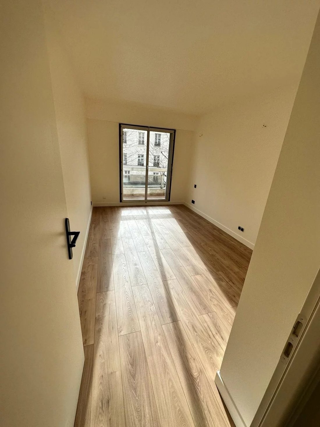 Apartment in Léon-Blum Folie-Regnault, Paris 11e Arrondissement, Paris 4 - 17357622