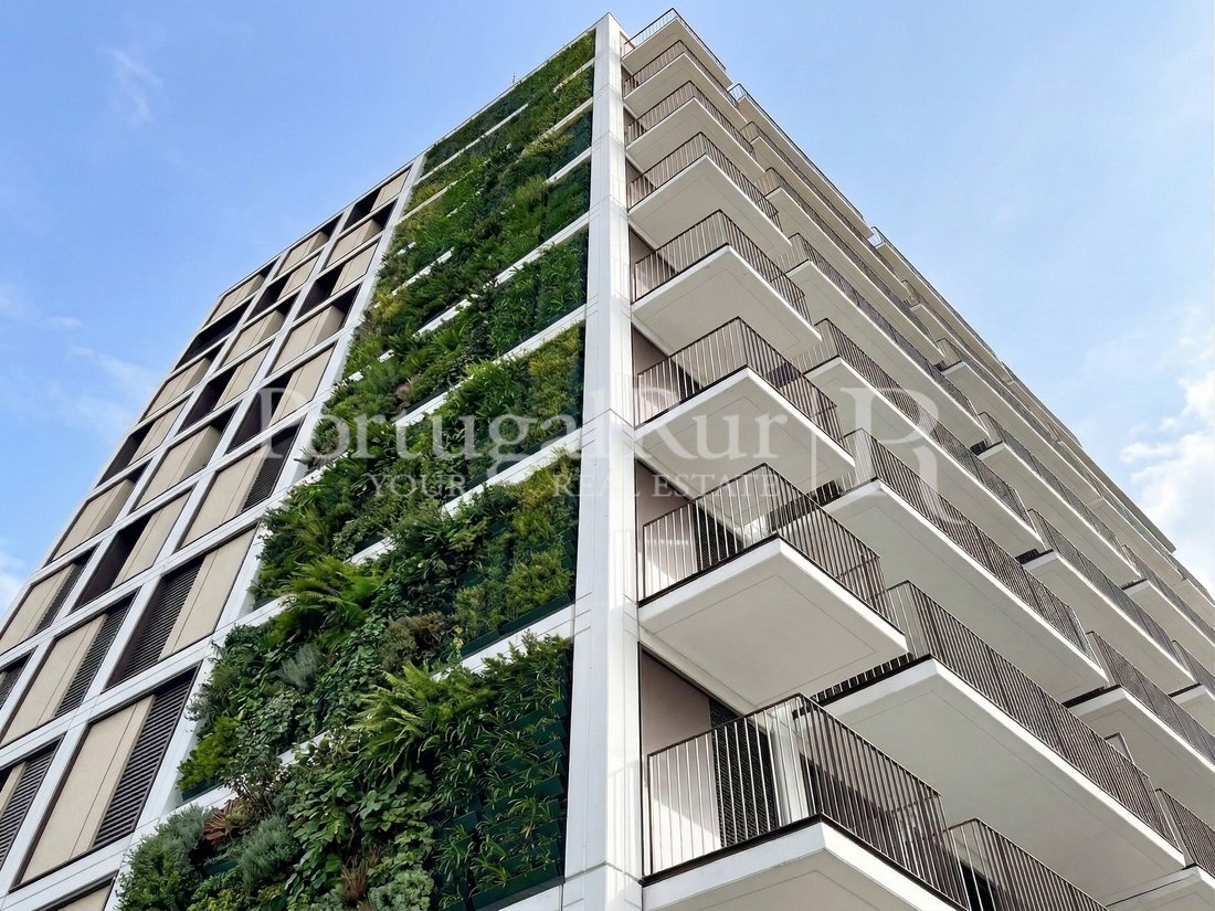 Apartment in Santa Marinha e Sao Pedro da Afurada, Porto District, Portugal 2 - 17368349