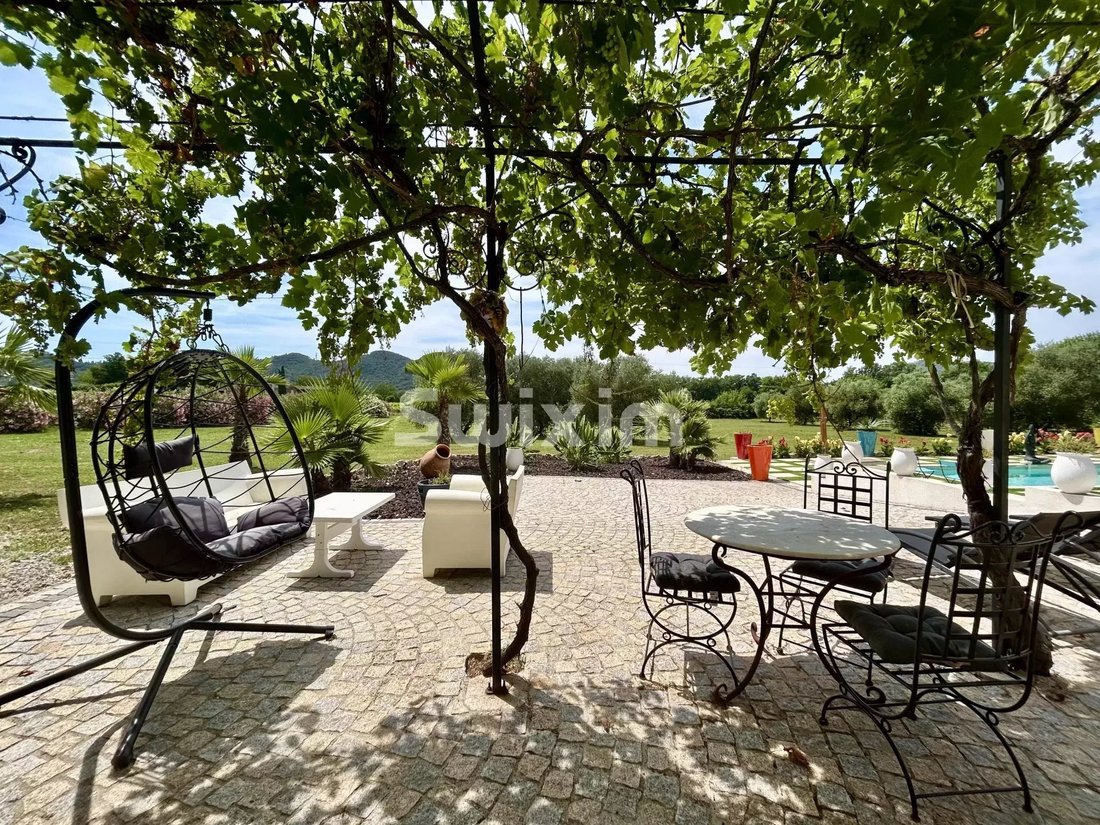 Estate in Peripherie, Les Arcs, France 1 - 16485566