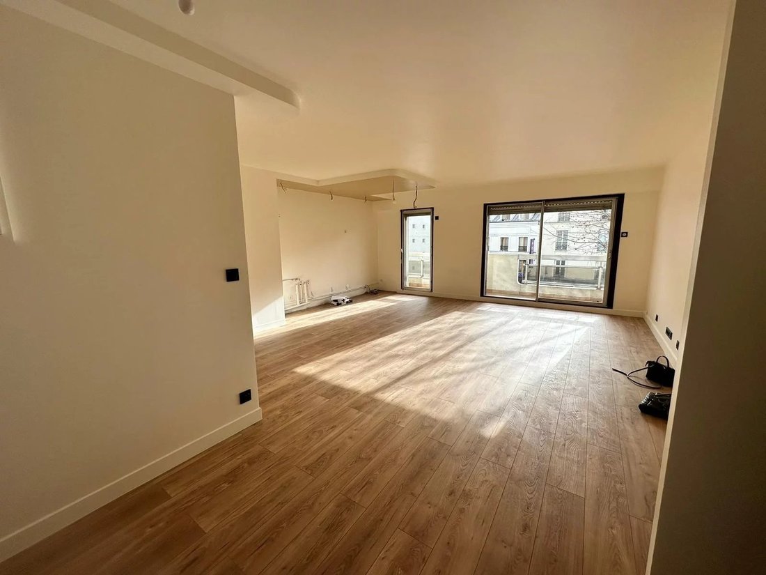 Apartment in Léon-Blum Folie-Regnault, Paris 11e Arrondissement, Paris 2 - 17357622