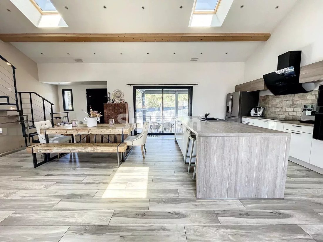 Villa in Coquelles, Hauts-de-France, France 4 - 17306298