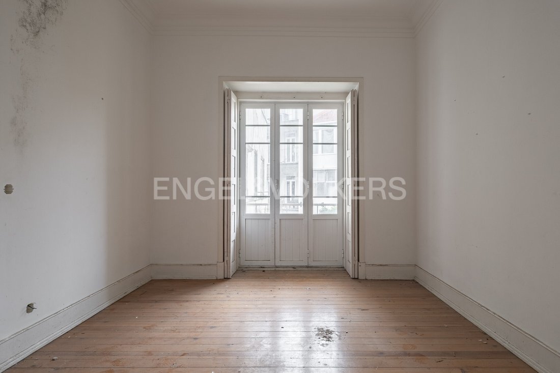 Apartment in Arroios, Lisbon, Portugal 3 - 17363988