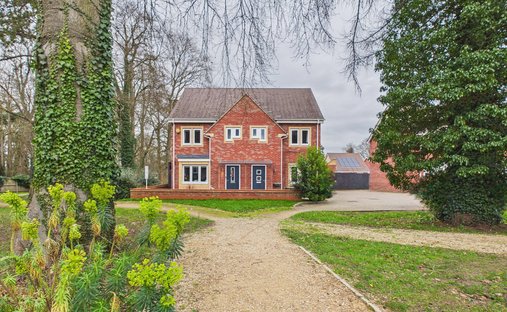 House in High Wycombe, England 1